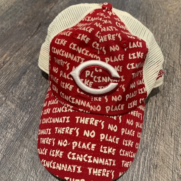 NEW ERA Cincinnati Reds Adjustable Baseball Cap Hat MLB - Picture 1 of 5
